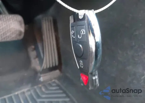 2010 Mercedes-Benz Glk 350 4Matic из США, поврежденный, VIN WDCGG8HB9AF491031